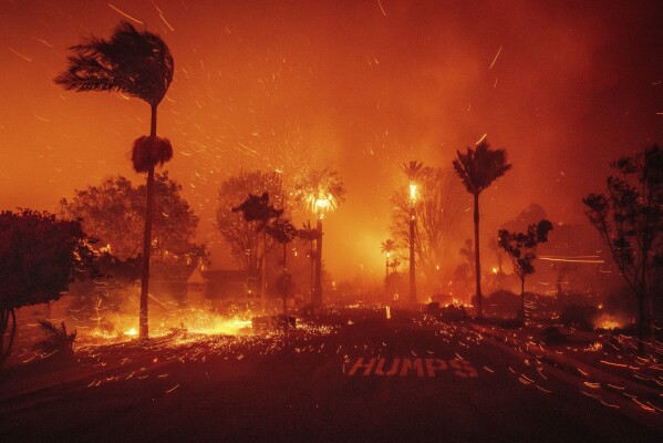 You are currently viewing Stay Updated on Los Angeles Wildfires with Live Updates and Maps